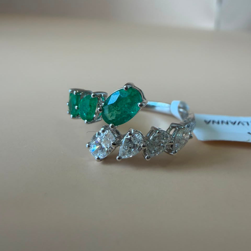 Anillo Mariana