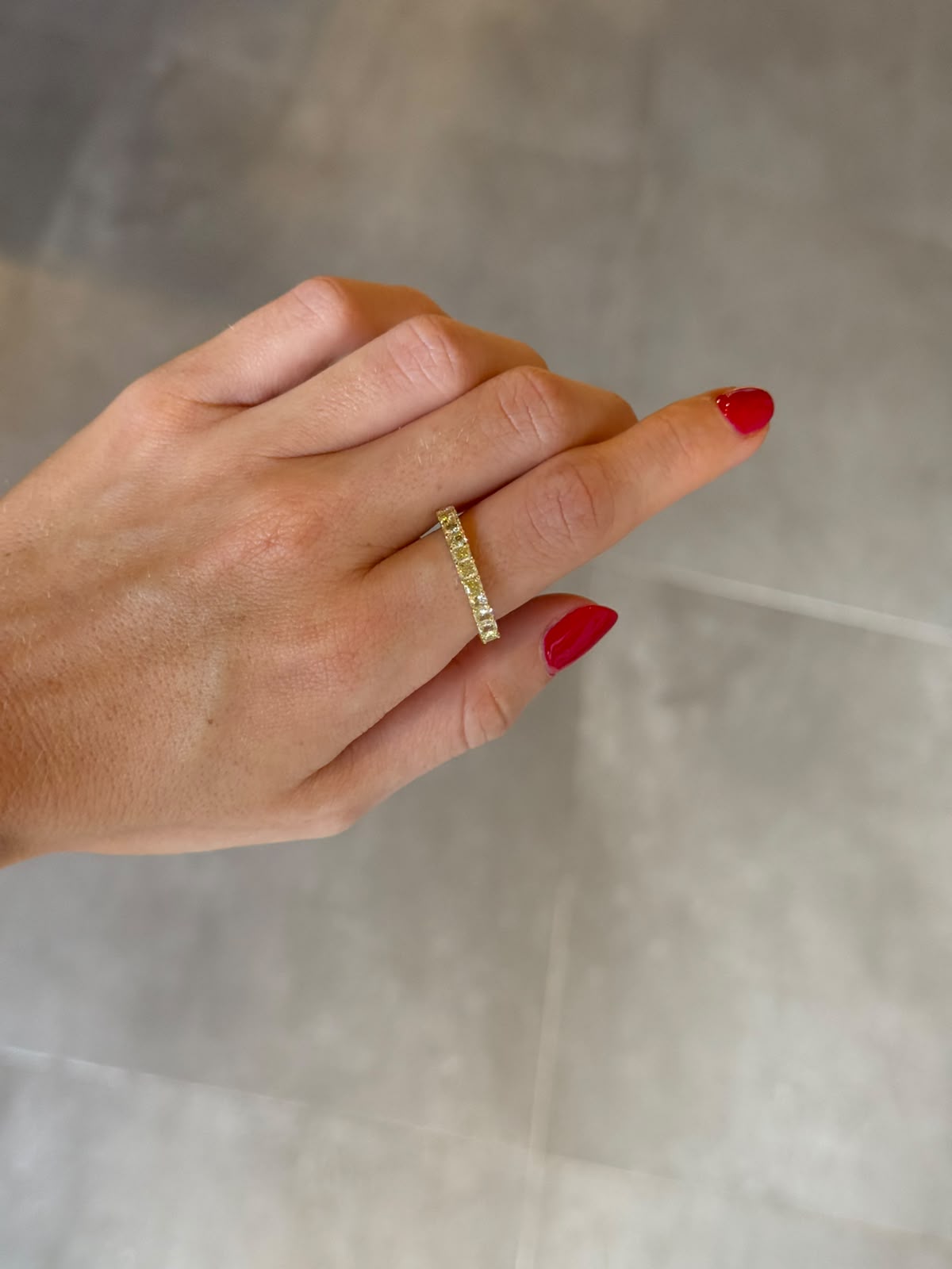 Anillo Emilia