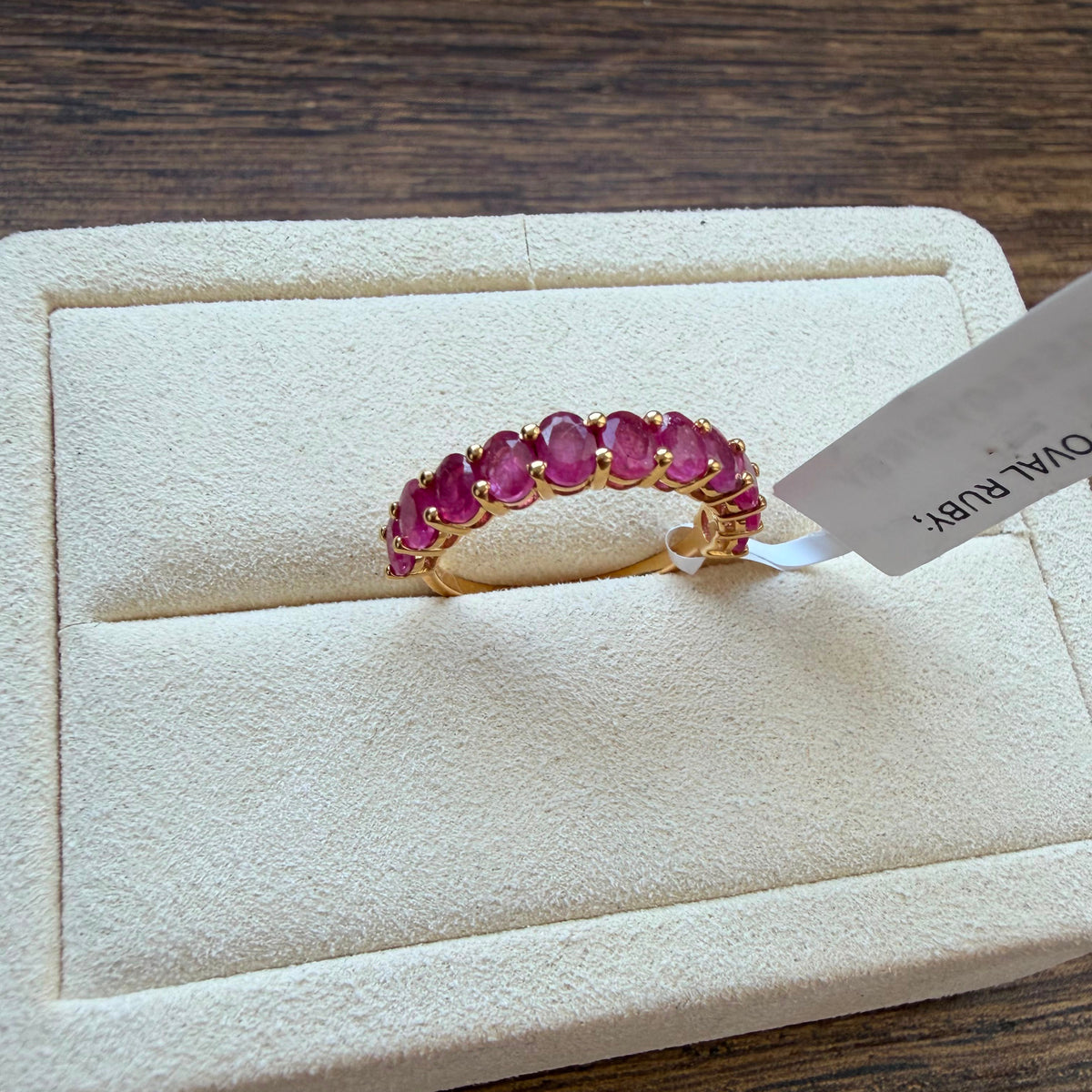 Anillo Luciana
