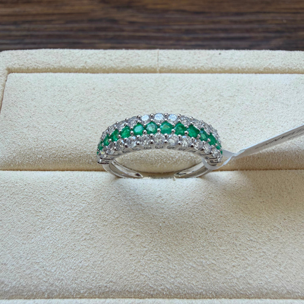 Anillo Mercedes