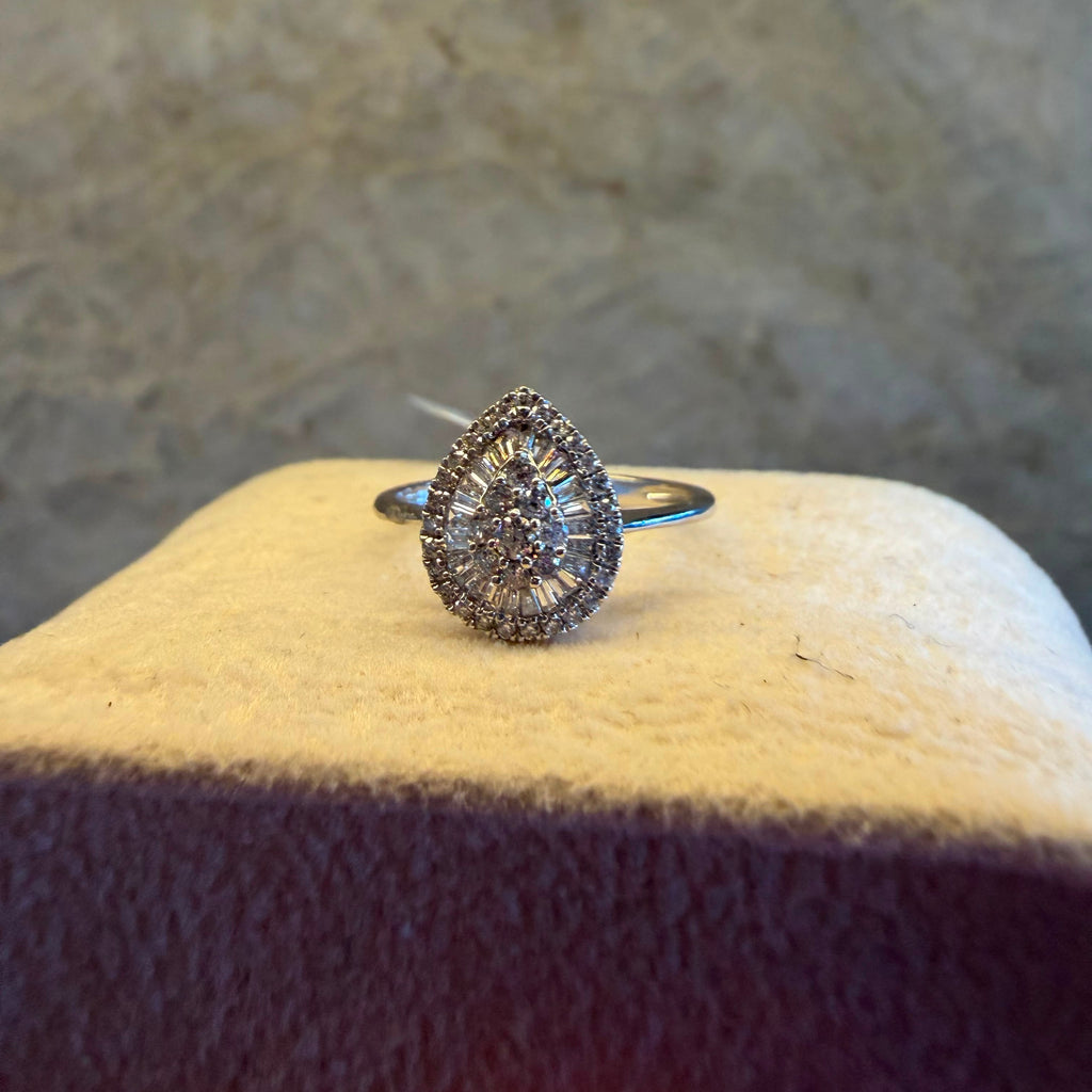 Anillo Priscila