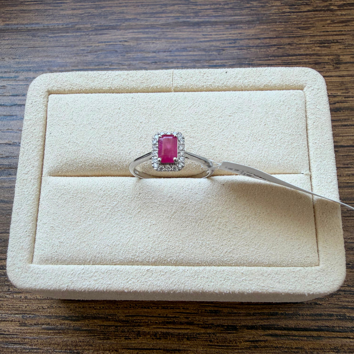 Anillo Lisa